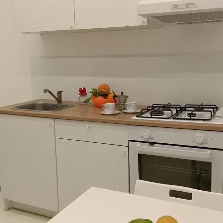 White Stylish 2 Apartamento *