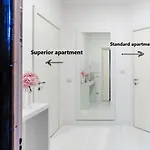 White Stylish 2 Apartman Vico Equense